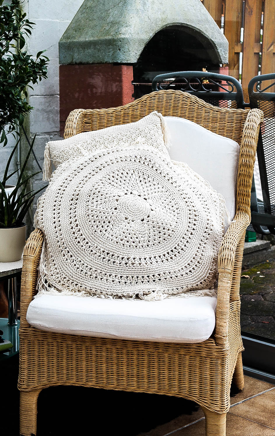 MACRAME PILLOW ROUND