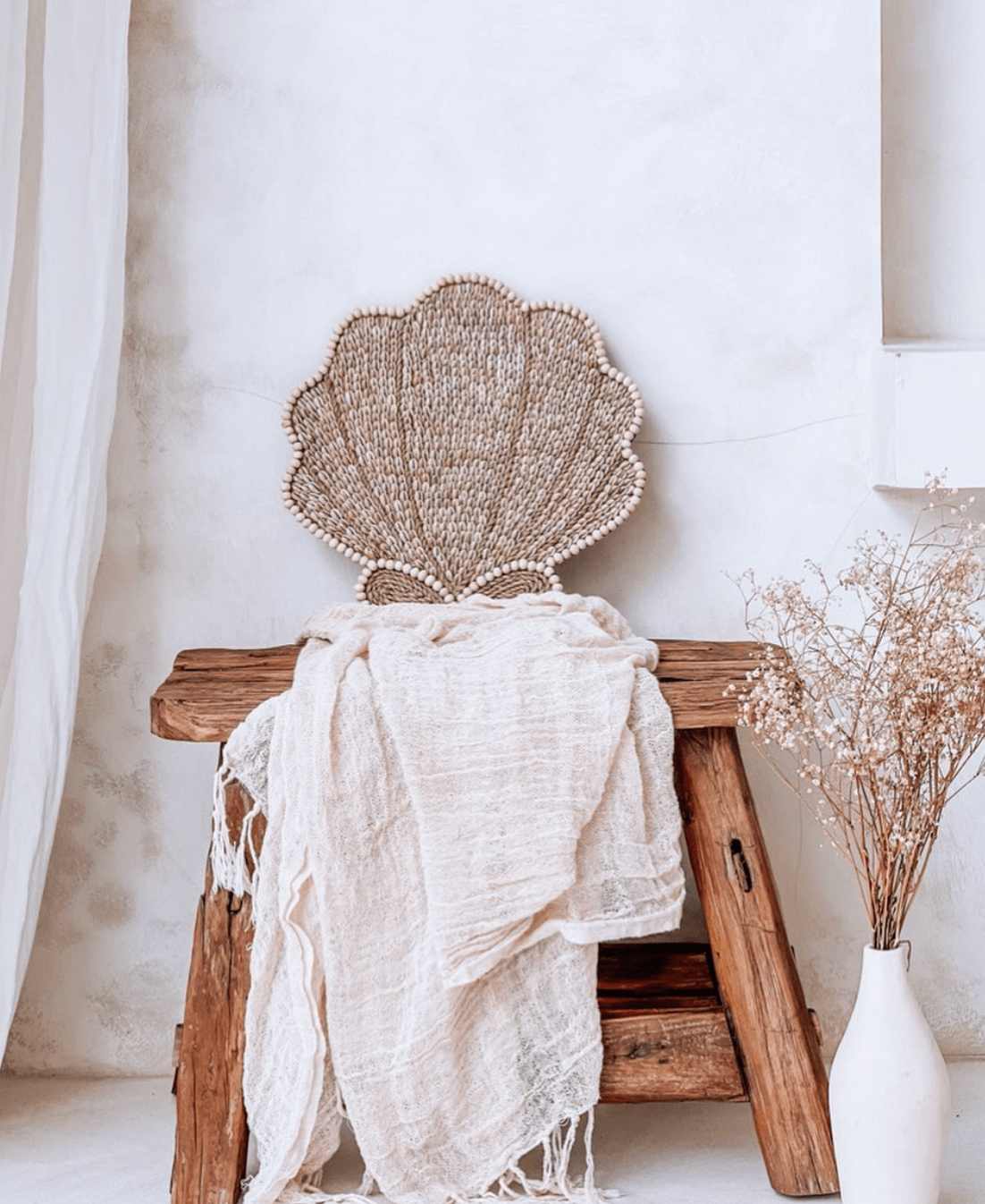 WANDDEKORATION MIT STRANDMUSCHELN