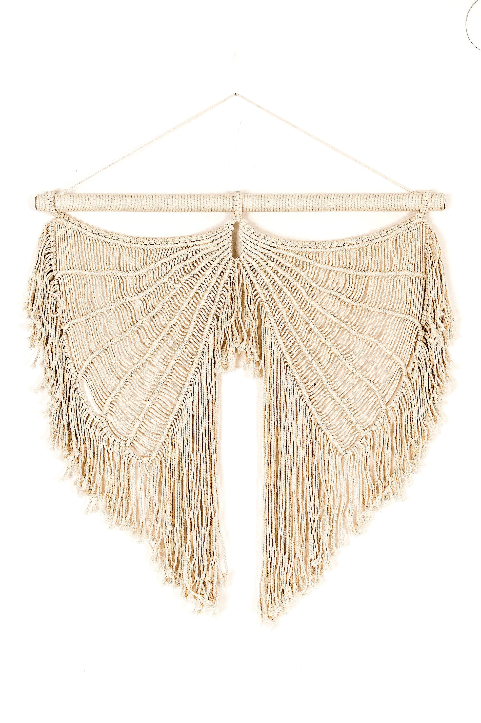 BUTTERFLY MACRAME